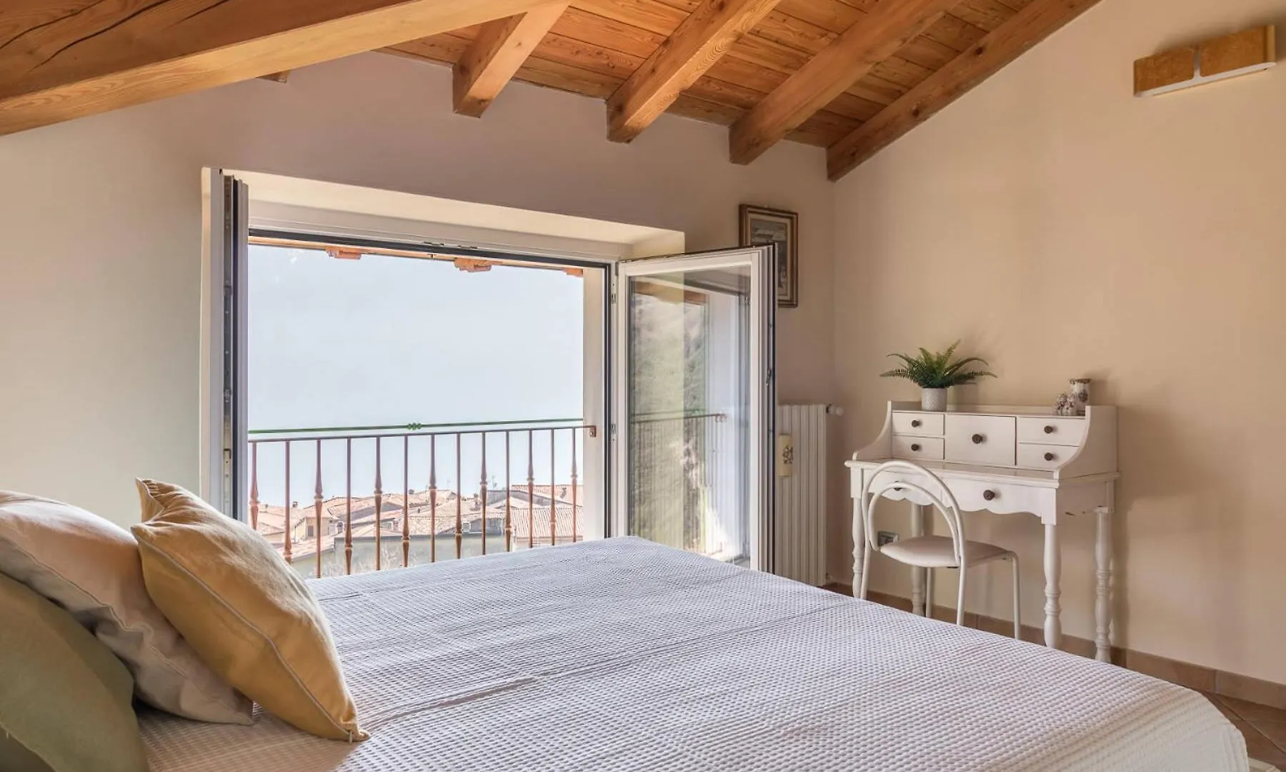 Albergo Diffuso Borgo Piovere In Tignale
