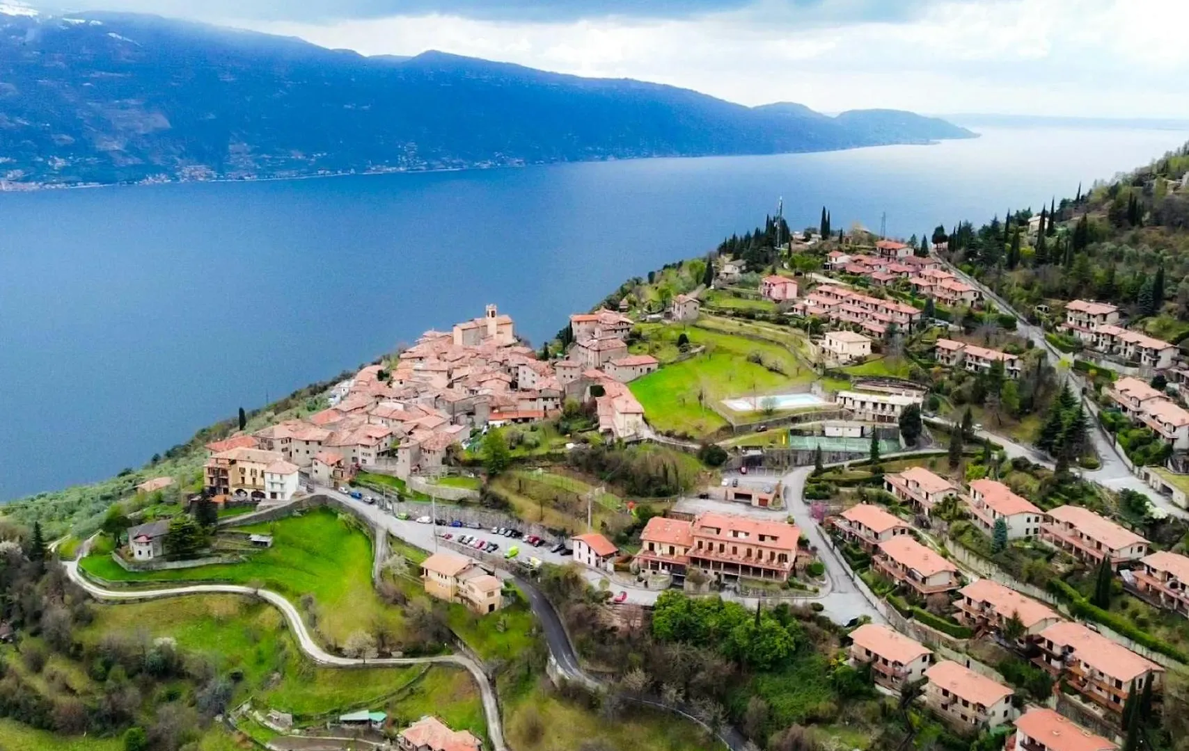 Apartment Albergo Diffuso Borgo Piovere In Tignale